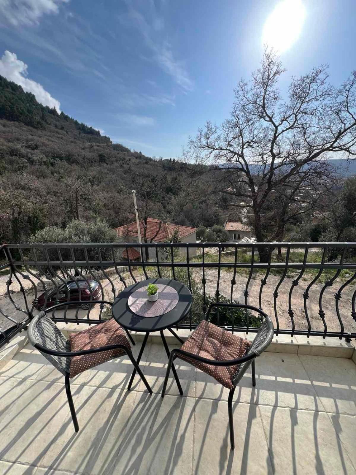 Casa Del Sole Lux Apartment Kotor Exterior photo